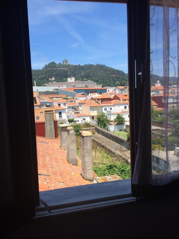 Private Room In Old Town Viana do Castelo Exterior photo